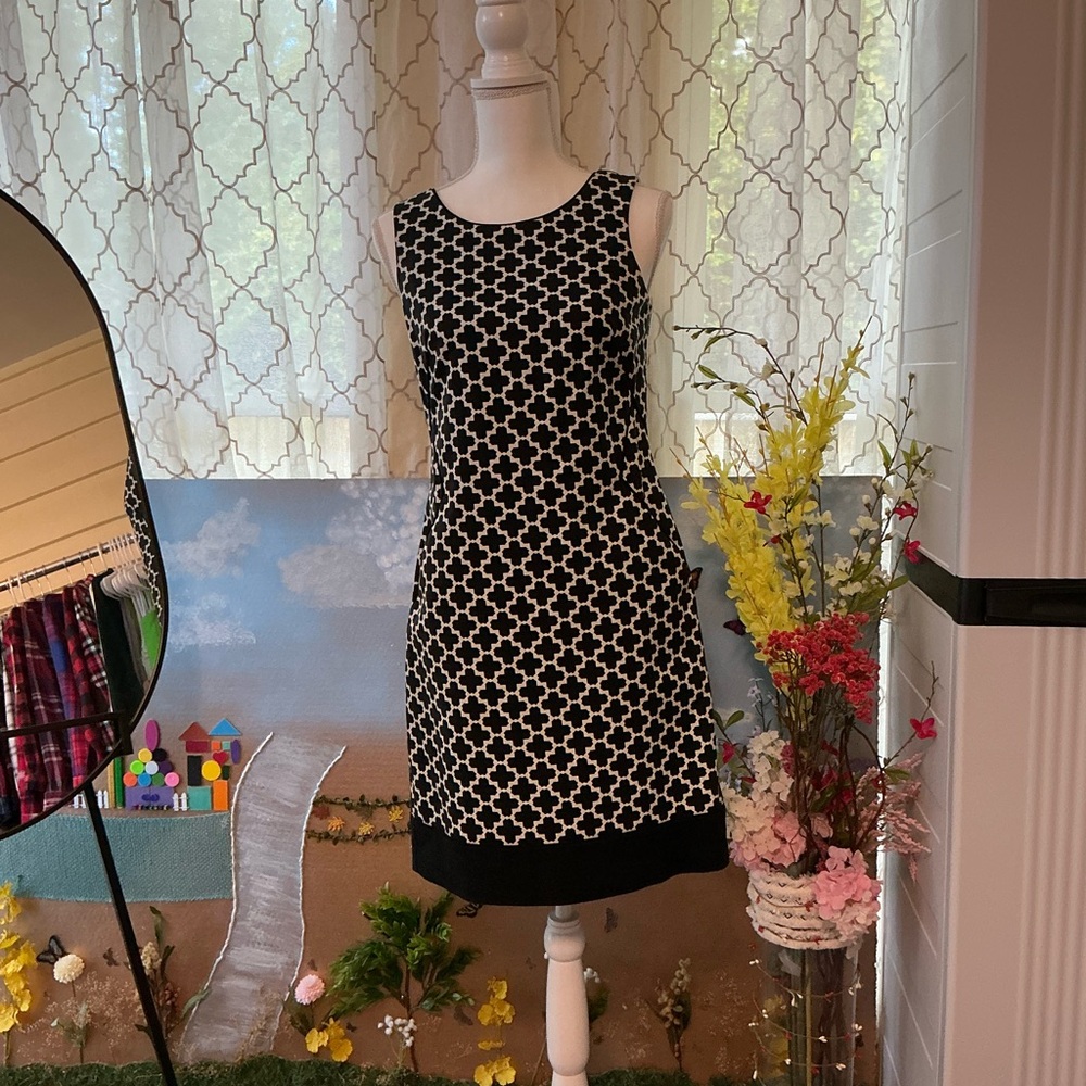White House Black Market Geometric Black and White Midi Dress